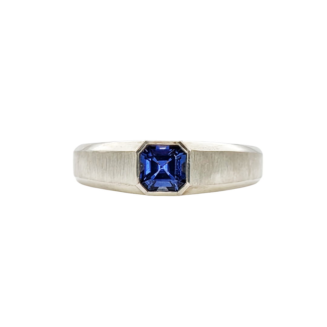 Natural Sapphire Signet Ring